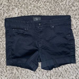 Celebrity Pink Black Shorts!